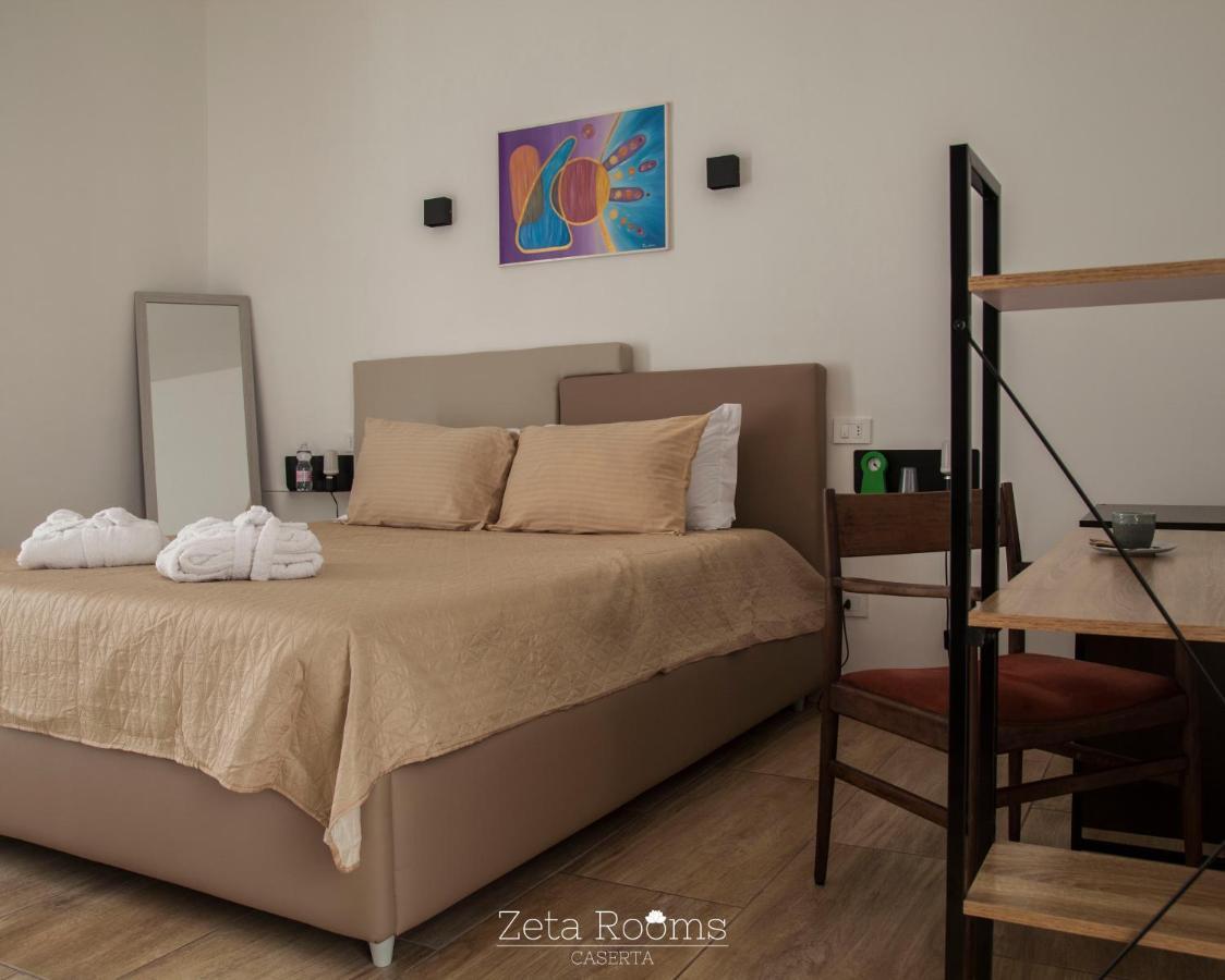 Zeta Rooms Caserta Esterno foto
